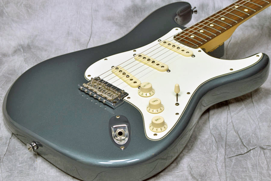 Used Fender USA Fender USA / American Standard Stratocaster Charcoal Frost Metal