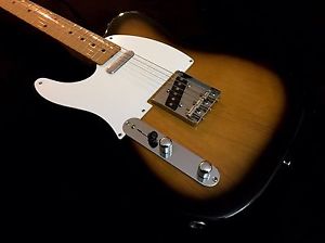 LEFTY! 1952RI Fender Closet Classic Sunburst Telecaster V Maple Neck RELIC HSC