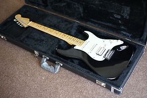 FENDER AMERICAN DELUXE STRATOCASTER PLUS HSS ELECTRIC GUITAR MYSTIC BLACK USA