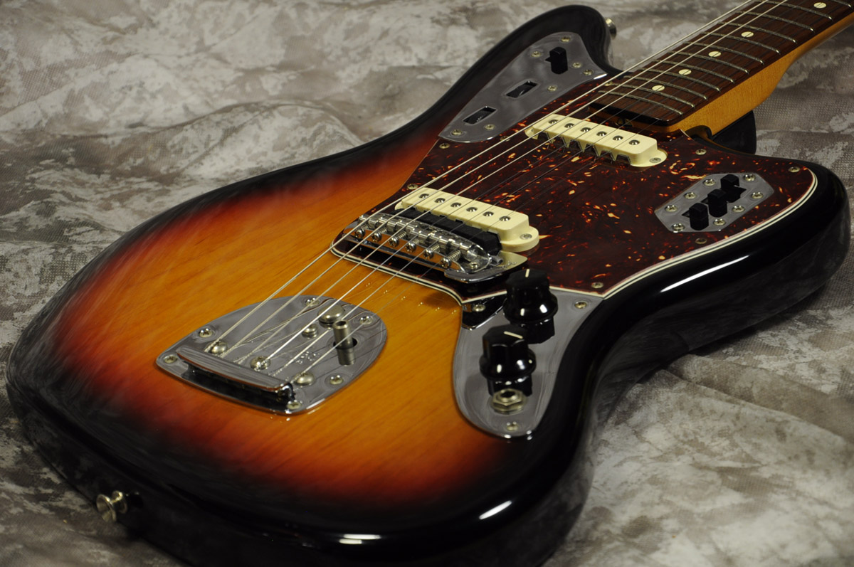 Used FENDER USA Fender USA / AV 62JG 3CS from JAPAN EMS