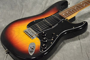 Used Fender Japan / Stratocaster ST71-85TX 3-Tone Sunburst from JAPAN EMS