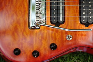 Music Man J. Petrucci JP7 BFR - Cherry Sun-Burst Quilt - Piezo Trem. (CITES II)