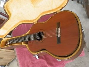 RARE 1970 ECOLE KODAIRA E300 CLASSICIAL GUITAR,W/ORIGINAL CASE,MADE IN JAPAN !!