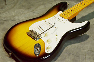 Used Fender USA Fender USA / American Vintage 57 Stratocaster 2-Color Sunburst