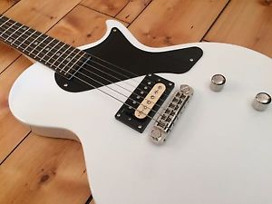 Amazing California Made USA AXL Torino Electric Guitar - It Rocks !
