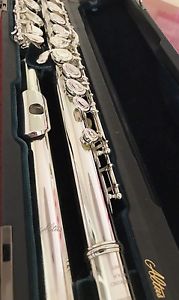 ALTUS 1007E SOLID SILVER CLOSED-HOLE FLUTE - C-FOOT - BEAUTIFUL CONDITION