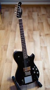 Guitar with special features (Manson MB-1 replica)