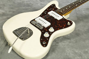 Used FENDER / Classic 60s Jazz Master Vintage White Mod fender from JAPAN EMS