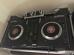 Numark NS7 MK 1 + Roadcase + Vestax VFX1 + Serato DJ. Controller, Mixer