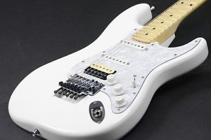 No Brand ST Type FR White 2010 Used Electric Guitar Free Shipping