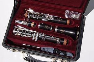 Buffet Crampon R-13 Bb Professional Clarinet with Silver Plated Keys