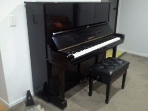 Piano Yamaha U3 131 upright - excellent condition