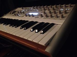 ACCESS VIRUS TI2 / POLAR / 37 KEY / LOWEST PRICE ONLINE / 1 DAY AUCTION