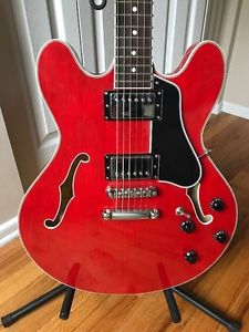 Eastman T386 Semi-Hollow Body Guitar, Cherry Red