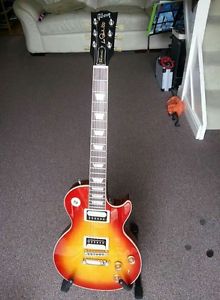 Gibson Les Paul Classic 2015 Heritage Cherry Sunburst Hardcase Included