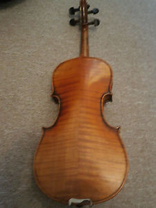 A Good  Antique 19th Fulll sized violin by Klotz