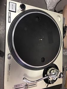 Technics Sl1200 Mk2 Direct Drive