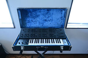 YAMAHA CS-15 CS 15 vintage analog synthesizer w/ original case