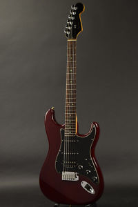 Fender USA FSR American Deluxe ST Mahogany CRT HSS MD 2005 Made in USA E-guitar