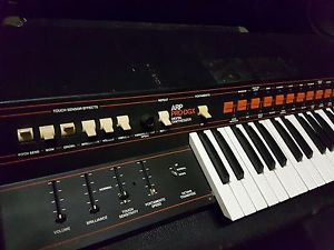 ARP PRO DGX SYNTHESIZER