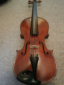A Shapely Antique 19th c  French Maggini style  ladies  Violin Flame  Back