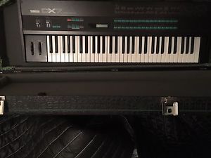 Yamaha DX-7 good condition!