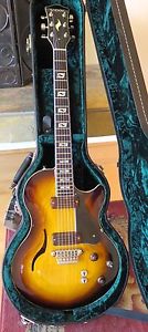 SUNBURST VOX VIRAGE SINGLE CUTAWAY Hollow Body ELECTRIC GUITAR - USED ON GLEE!!!
