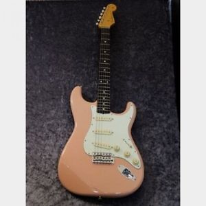 NEW Fender Japan Exclusive Classic 60's Stratocaster guitar FROM JAPAN/512
