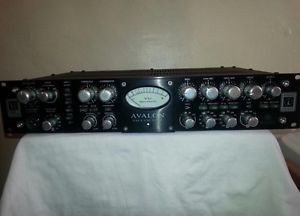 Avalon VT 737 sp mic preamp