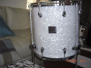 Yamaha Birch Custom Absolute Nauveau 14x14 Floor Tom White Pearl MINT CONDITION!