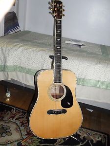 Beautiful Alvarez Yairi DY-90 with a Martin D45 look and sound.