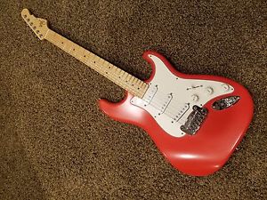 G&L Legacy Guitar USA Made, Excellent Condition