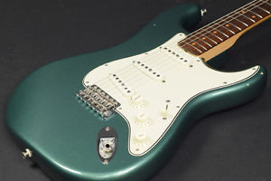 Used Fender / New American Vintage 1959 Stratocaster Sherwood Green Metallic / f