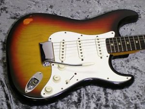Fender Stratocaster '75 SB/R guitar FROM JAPAN/512