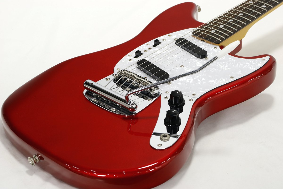 Used Fender Japan / Mustang MG69 MH CAR Candy Apple Red Fender Japan from JAPAN