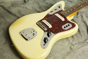 Used FENDER USA / American Vintage 62 JAGUAR Aged White / fender from JAPAN EMS