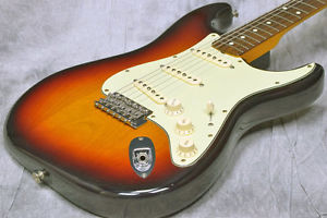 Used Fender USA Fender USA / American Vintage 62 Stratocaster Thin Lacquer 3-Col