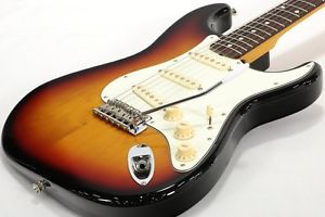 Used Fender Japan / Stratocaster ST62 3-Tone Sunburst (3TS) fender Japan