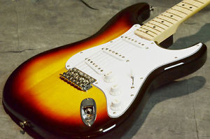 Used Fender Japan Fender Japan / Stratocaster ST-STD 3-Tone Sunburst / Maple