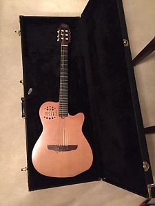 Godin Multiac ACS-SA Slim Acoustic/Electric Guitar