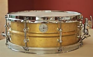 Dunnett Model 2N Brass 5.5 x 14 Snare Drum