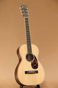 Larrivee P-03R Used  w/ Hard case