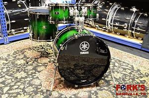 Yamaha Live Custom 4pc drum set 10 12 16 22