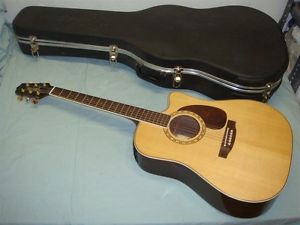 TAKAMINE EF360SC PRO SERIES ACOUSTIC/ELECTRIC GUITAR WITH CASE - LOOK!