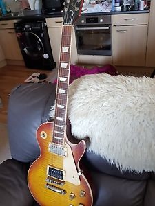Les Paul Jimmy Page No.1 - Gibson USA Les Paul Standard 60's neck profile.