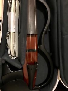 Yamaha Violín Fiddle Silent SV-200+ funda Yamaha VSC3+3 Juegos Cuerdas +2 Arcos