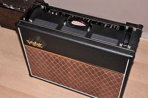 VOX AC15 C2 -  Valvole EL84 - N.2  Celestion GreenBack 12"