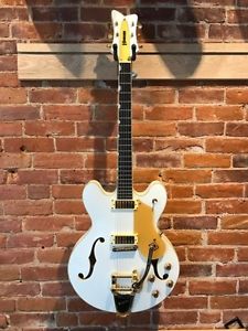 Hanson Chicagoan 335-Style Semi-Hollow Electric Guitar Hard Case