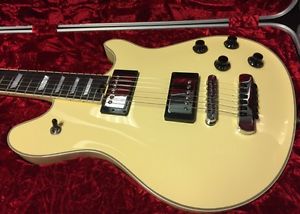 EVH  Wolfgang USA Custom Deluxe Vintage White