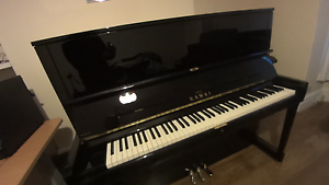KAWAI K500 UPRIGHT PIANO.   k5